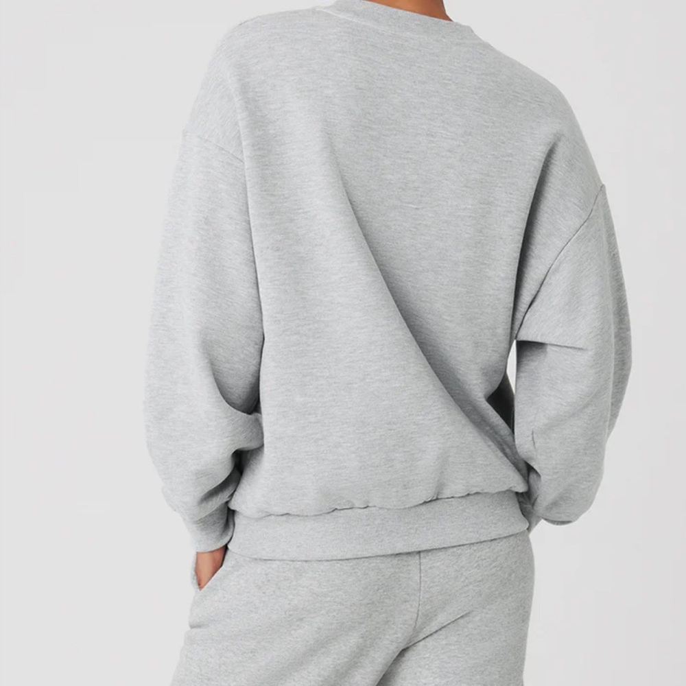ALO Accolade Crew Neck Pullover